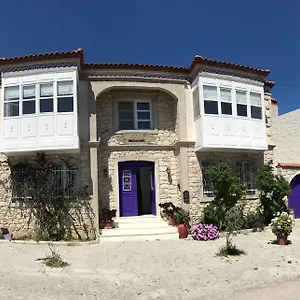 Mor Salkim Konagi Konukevi Alaçatı